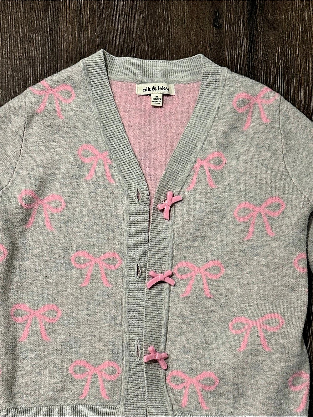 nik & leksi Bow Print Knit Cardigan Sweater Gray & Pink Medium